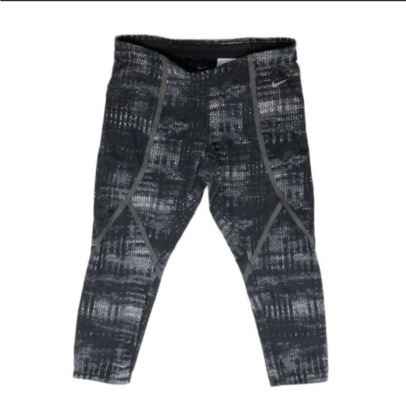 Nike Dri-Fit Reflective Cropped Running Athletic Capri Leggings Black Medium - Picture 2 of 11